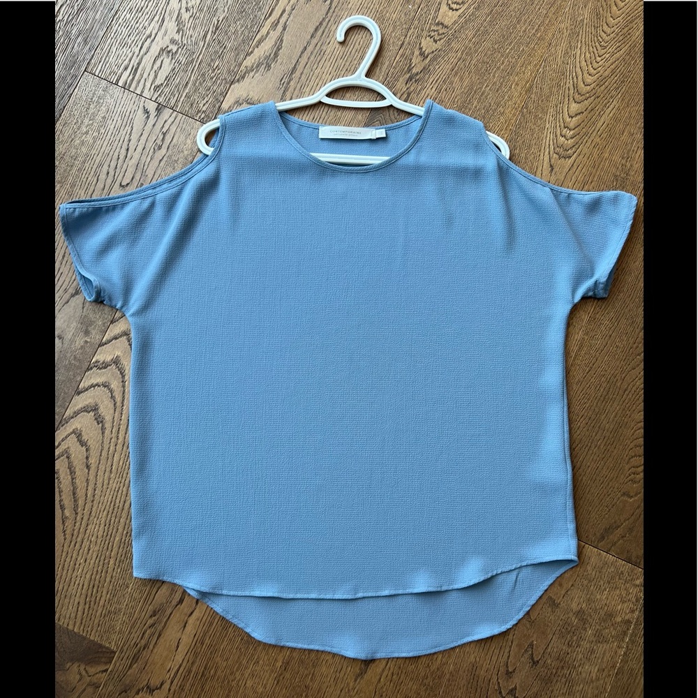 Gorgeous open shoulder top by Simons